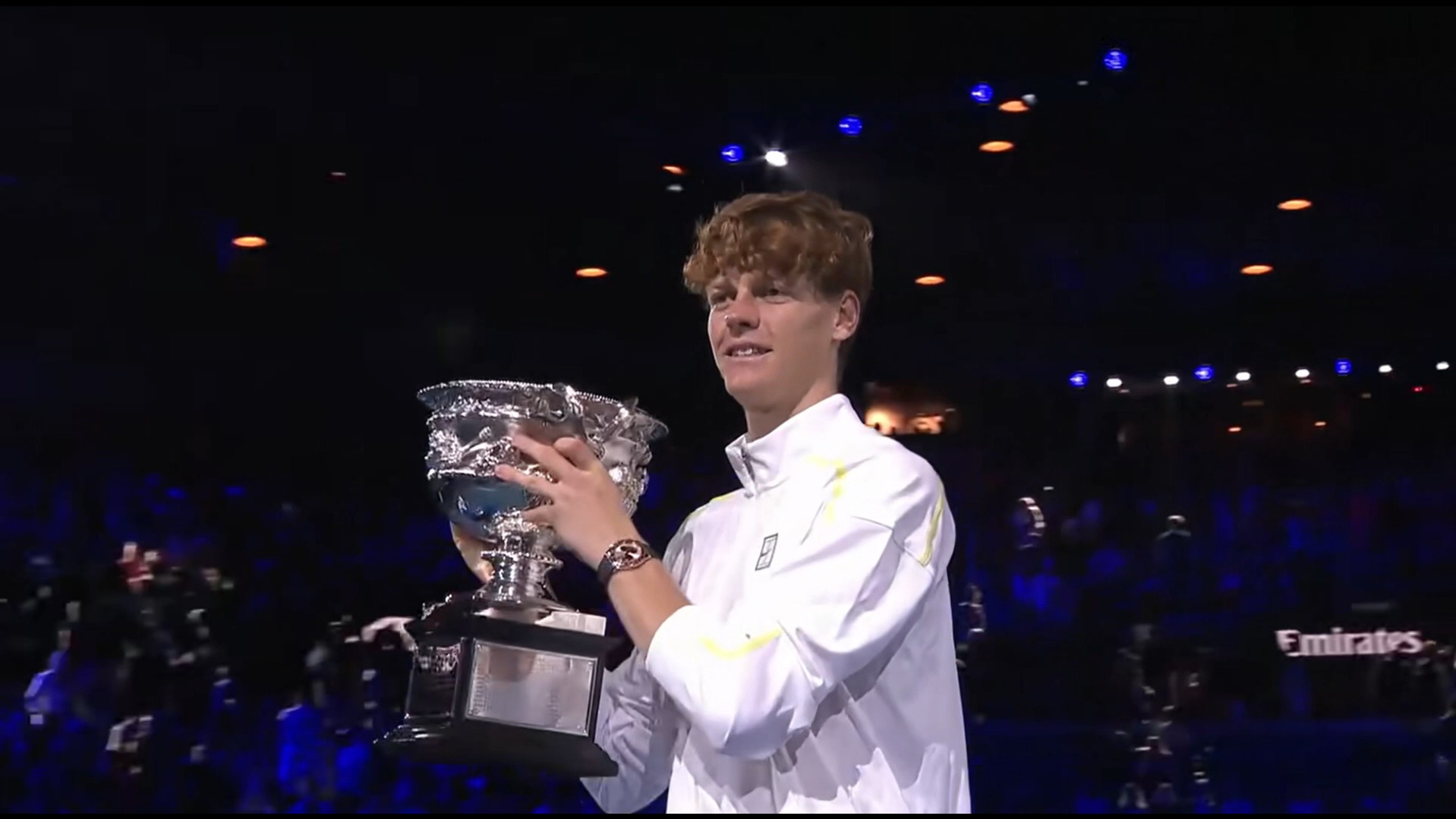 澳网完胜年终总决赛，辛纳刷新纪录