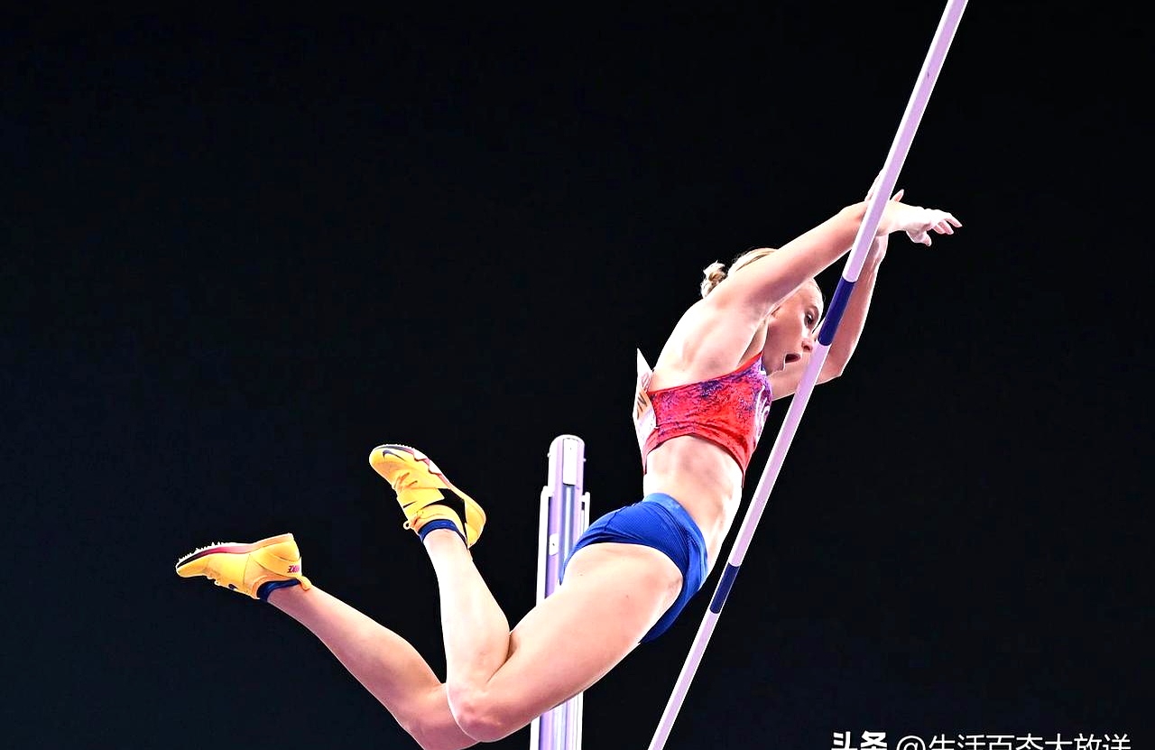 开云体育入口-田径比赛现场：选手燃情出击，风云变幻