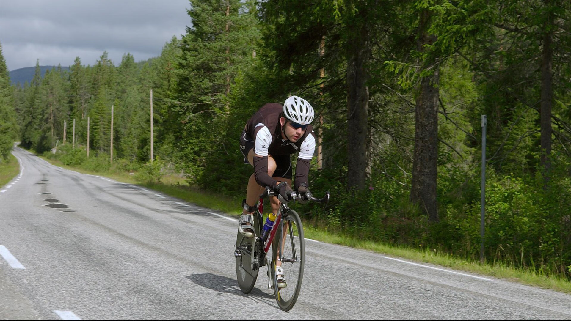 赛道上的绝对统治,汉密尔顿与索伯车队的双重碾压